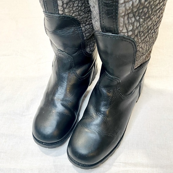 Tory Burch Fur Lined Leather Winter Boots Like New  Size 6.5 - Picture 5 of 12